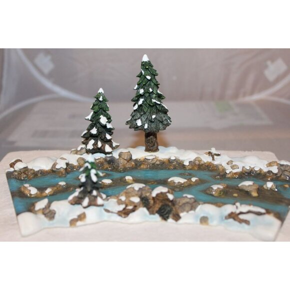Dept 56 Village Accessory - Mill Creek Curved Section - Picture 4 of 4